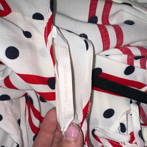 Beautiful backless Zara blouse - Picture 4 of 4